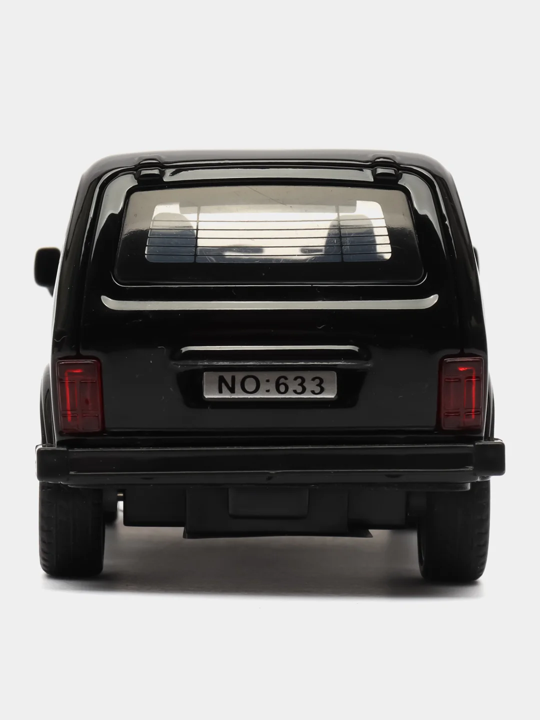 Черный lada 2121 Нива 1:32 A4069