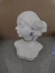 Серебряный статуэтка для интерьера "Девушка"
