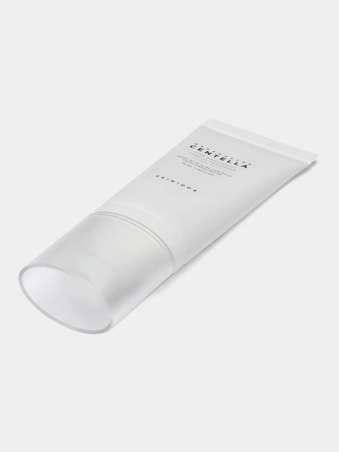Солнцезащ. средство SKIN1004 Madagascar Centella Tone Brightening Sunscreen SPF50+, 50 мл