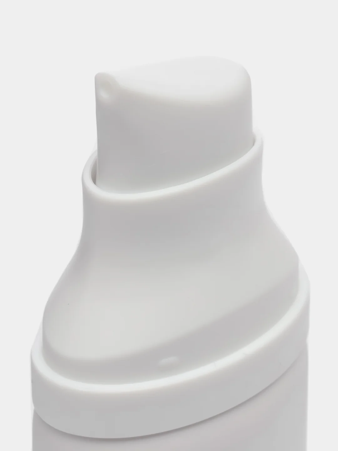 Солнцезащ. средство SKIN1004 Madagascar Centella Tone Brightening Sunscreen SPF50+, 50 мл