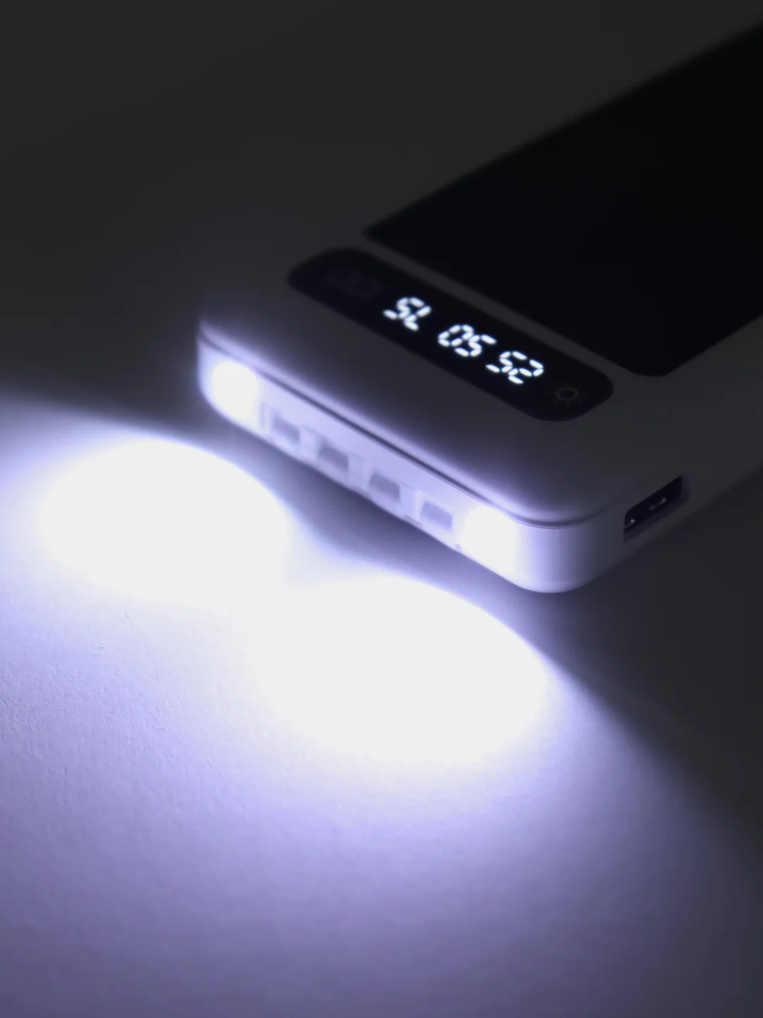 Внешний аккумулятор Ansty AP- 023LightningUSBUSB Type-CmicroUSB, 10000 мАч