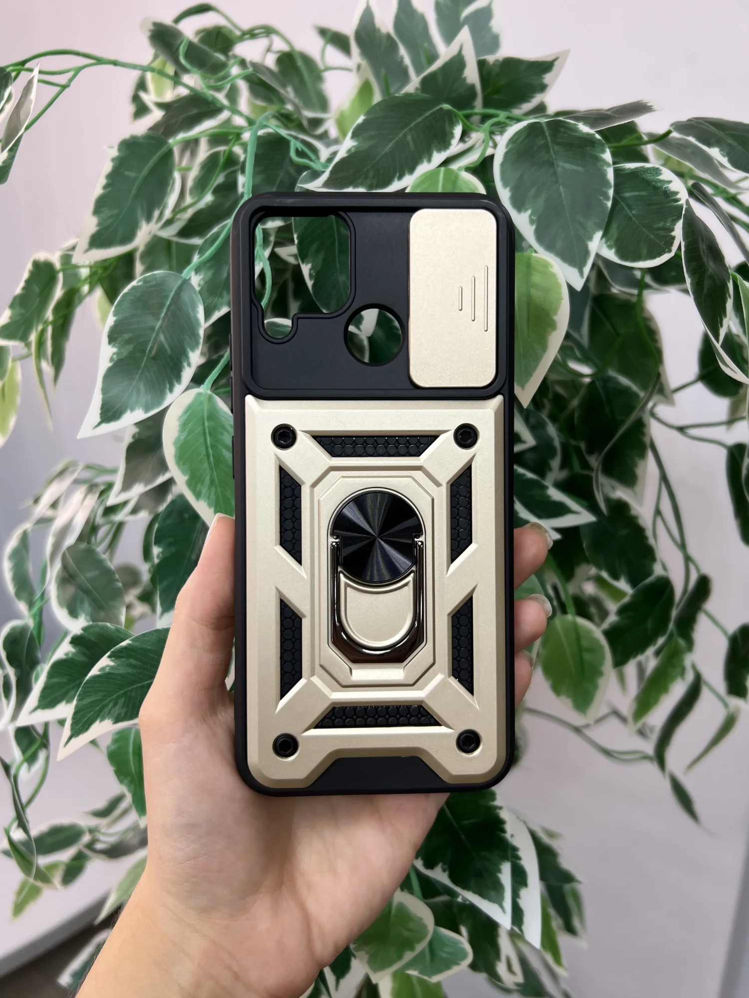 Золотой чехол противоударный armors для Realme C15 и C25 и C25s / Реалми С15 и С25 и С25s