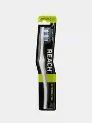 Зубная щетка REACH Interdental "Межзубная чистка", средней жесткости