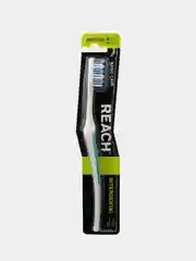 Зубная щетка REACH Interdental "Межзубная чистка", средней жесткости