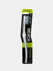 Зубная щетка REACH Interdental "Межзубная чистка", средней жесткости