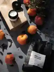 Свеча массажная "Peach Nectar, Golden Santal & Tonka", 50 мл