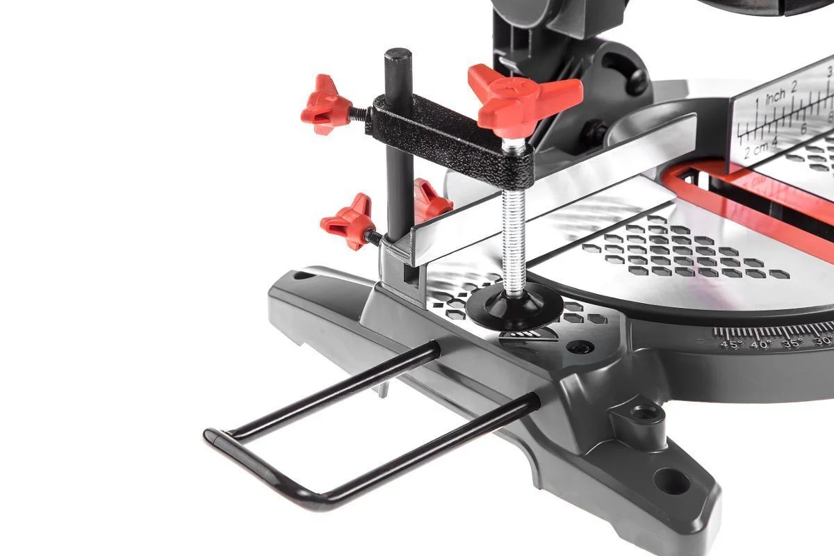 Пила торцовочная HAMMER STL1200/210C