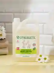 Антибактериальное жидкое мыло SYNERGETIC "Мелисса и ромашка" 3,5л