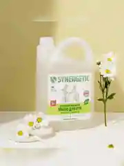 Антибактериальное жидкое мыло SYNERGETIC "Мелисса и ромашка" 3,5л