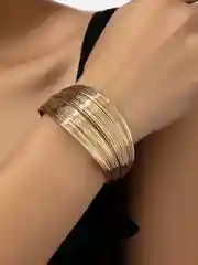 Золотой браслет женский, на руку, широкий, металлический