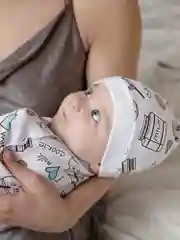 Бежевый пеленка (кокон на молнии) с шапочкой Amarobaby (Soft Hugs)