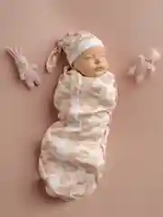 Конфетный пеленка (кокон на молнии) с шапочкой Amarobaby (Soft Hugs)