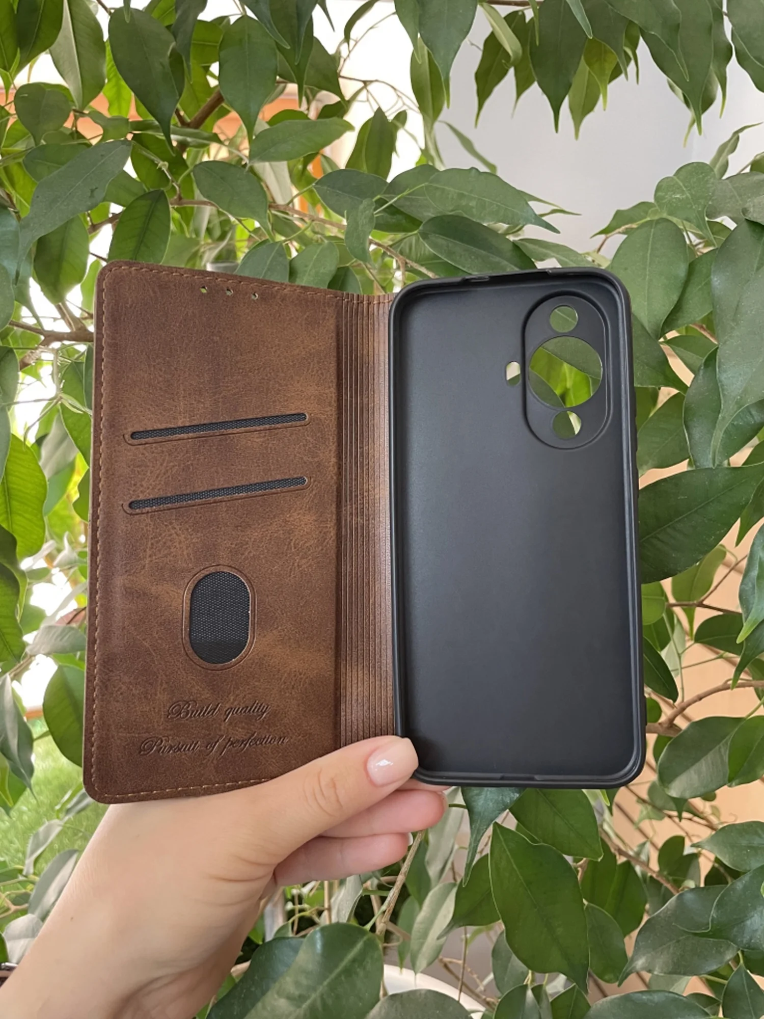 Тёмно-коричневый чехол книжка elitcase для Huawei Nova 11 и Huawei Nova 12s