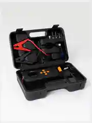Черный зарядное устройство для автомобиля, PowerBank, компрессор автомобильный, фонарик - 4 в 1