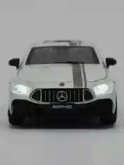 Белый масштабная металлическая модель авто 1:24 MERCEDES AMG GT63