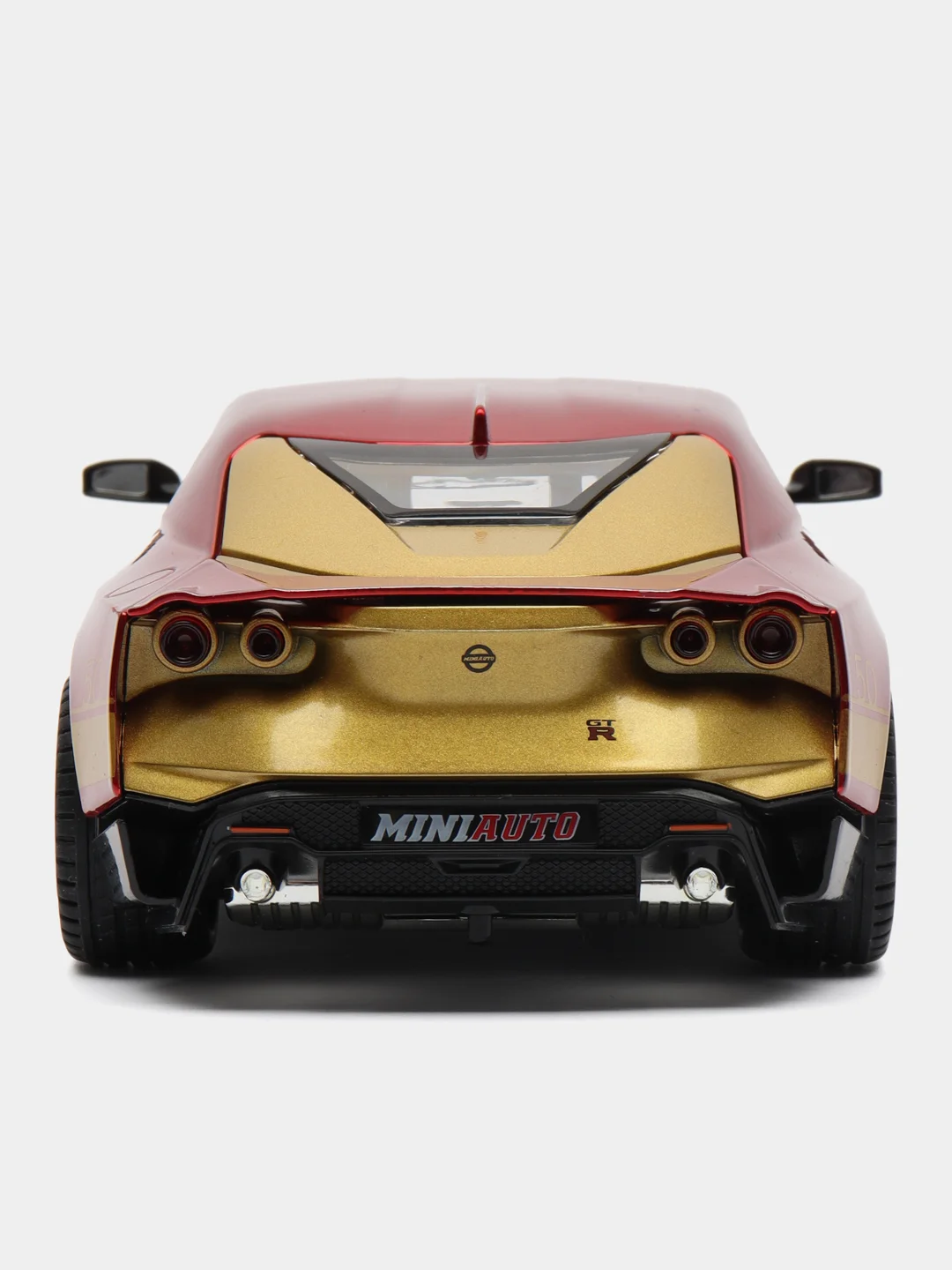 Красный масштабная модель авто 1:24 NISSAN GT-R 50