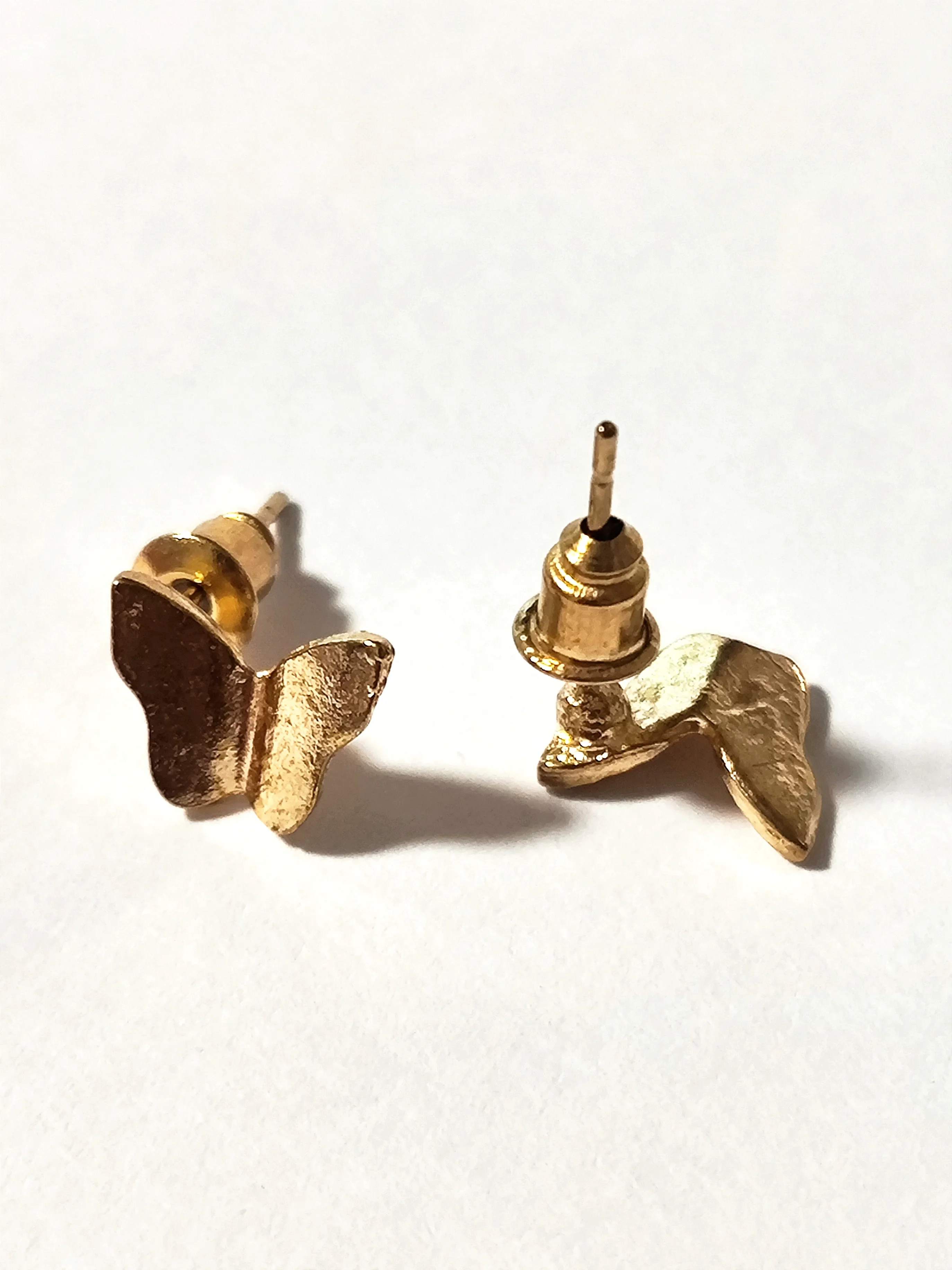 Серьги бабочки из металла ассиметричные