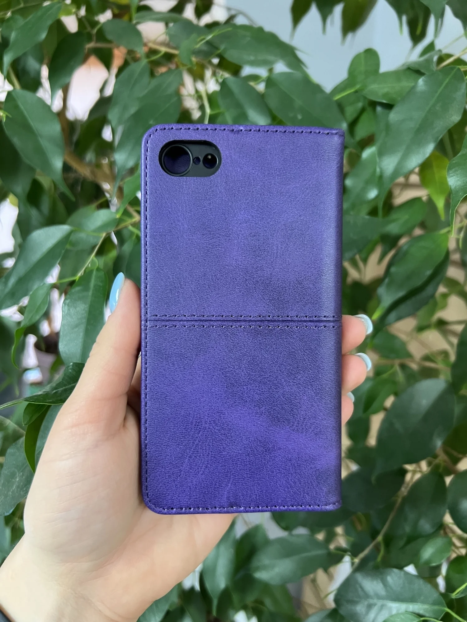 Фиолетовый чехол книжка elitcase для Apple iPhone 7 и 8 и SE2 и SE 2022 / Айфон 7 и 8 и SE2 и SE 2022