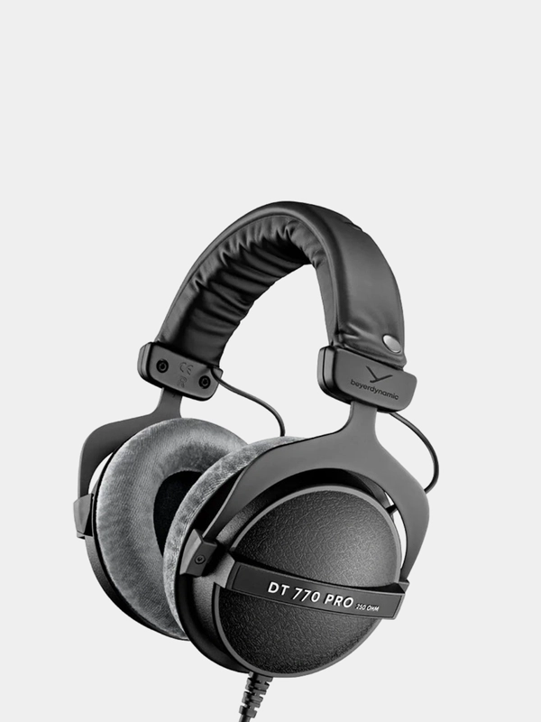 Студийные наушники Beyerdynamic DT 770 Pro 250 Ohm