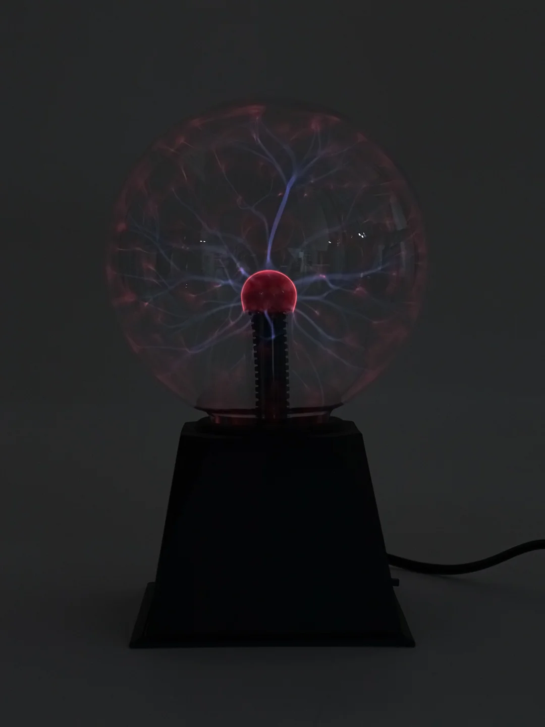 Плазменный шар с молниями (ночник) Plasma Light Magic
