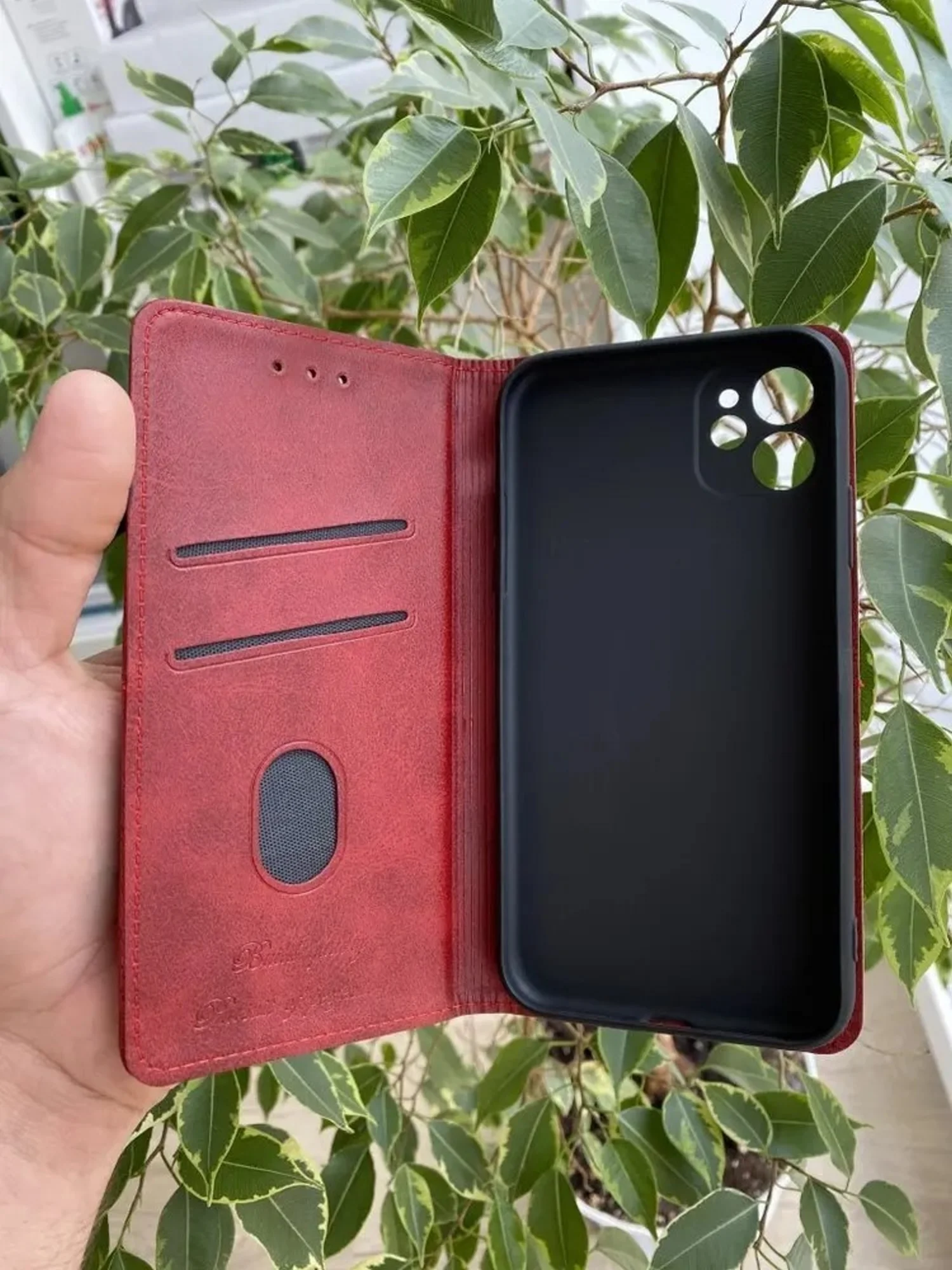Красный чехол книжка elitcase для Apple iPhone 11 / Айфон 11