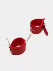 Красный наручники меховые для бдсм
