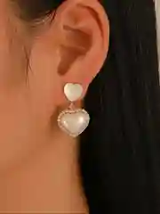 Серьги сердечки с жемчугом и стразами