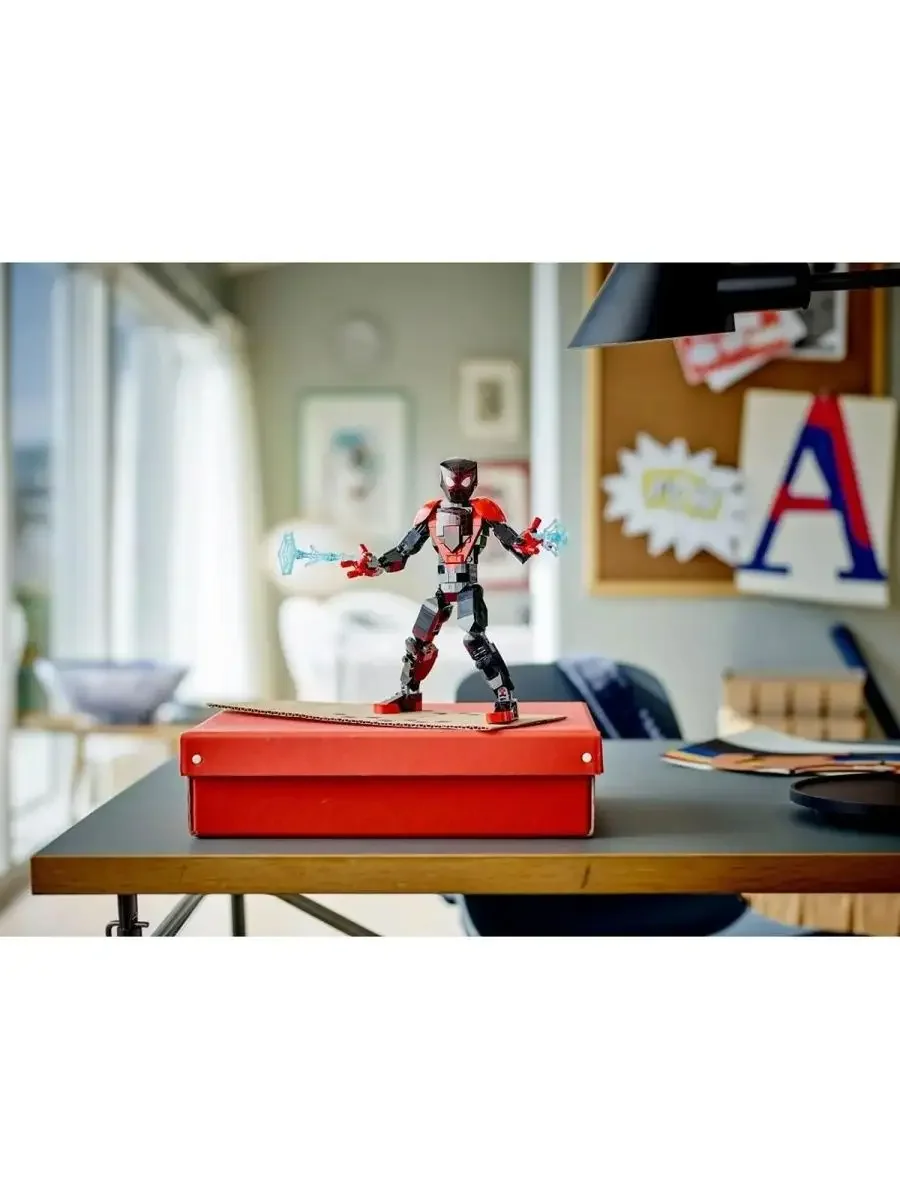 Конструктор LEGO SuperHeroes Miles Morales Figure 76225