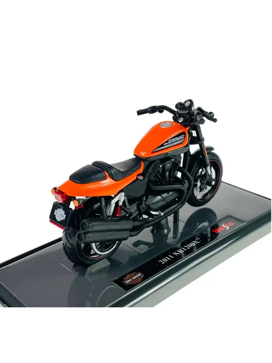Мотоцикл Harley Davidson 2011 XR1200X 1:18 39360