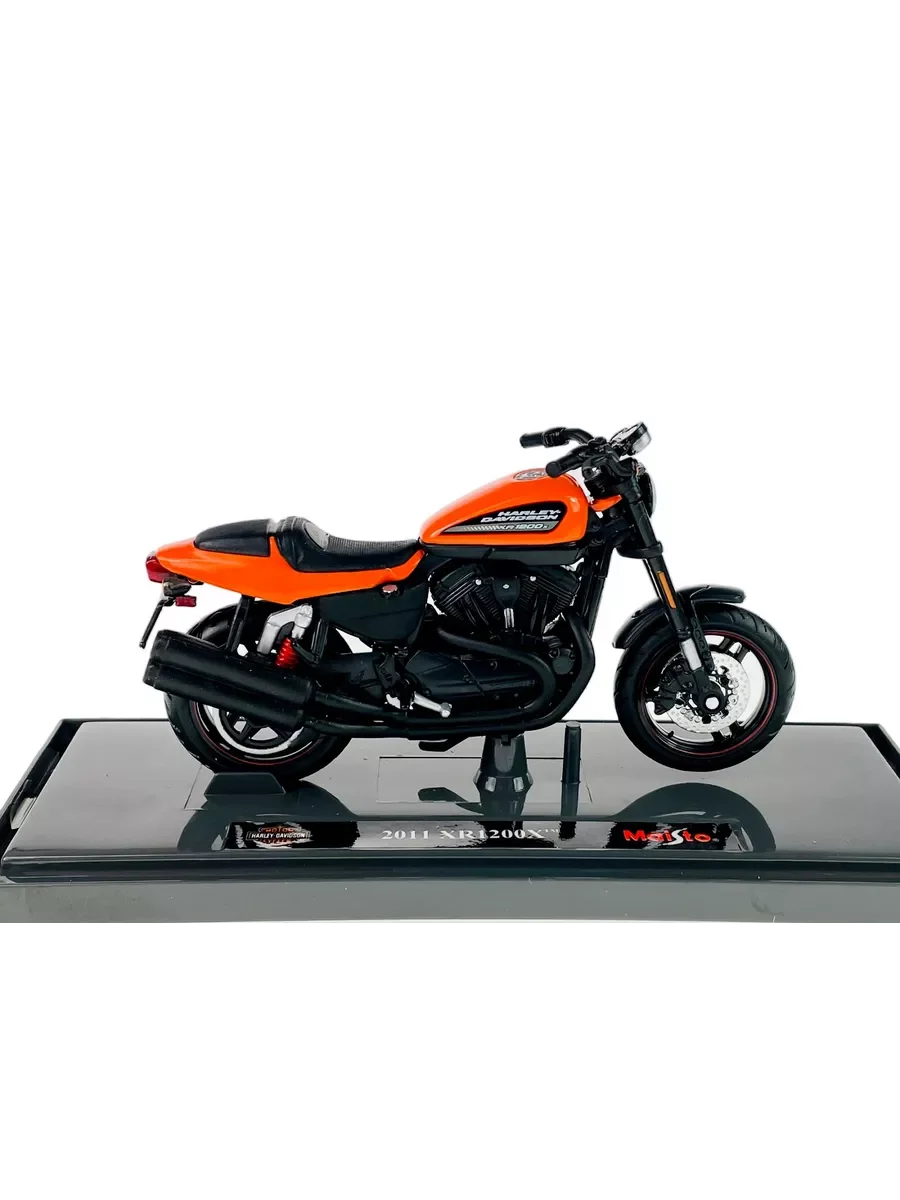 Мотоцикл Harley Davidson 2011 XR1200X 1:18 39360