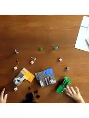 Конструктор LEGO Minecraft Заброшенная шахта 21166