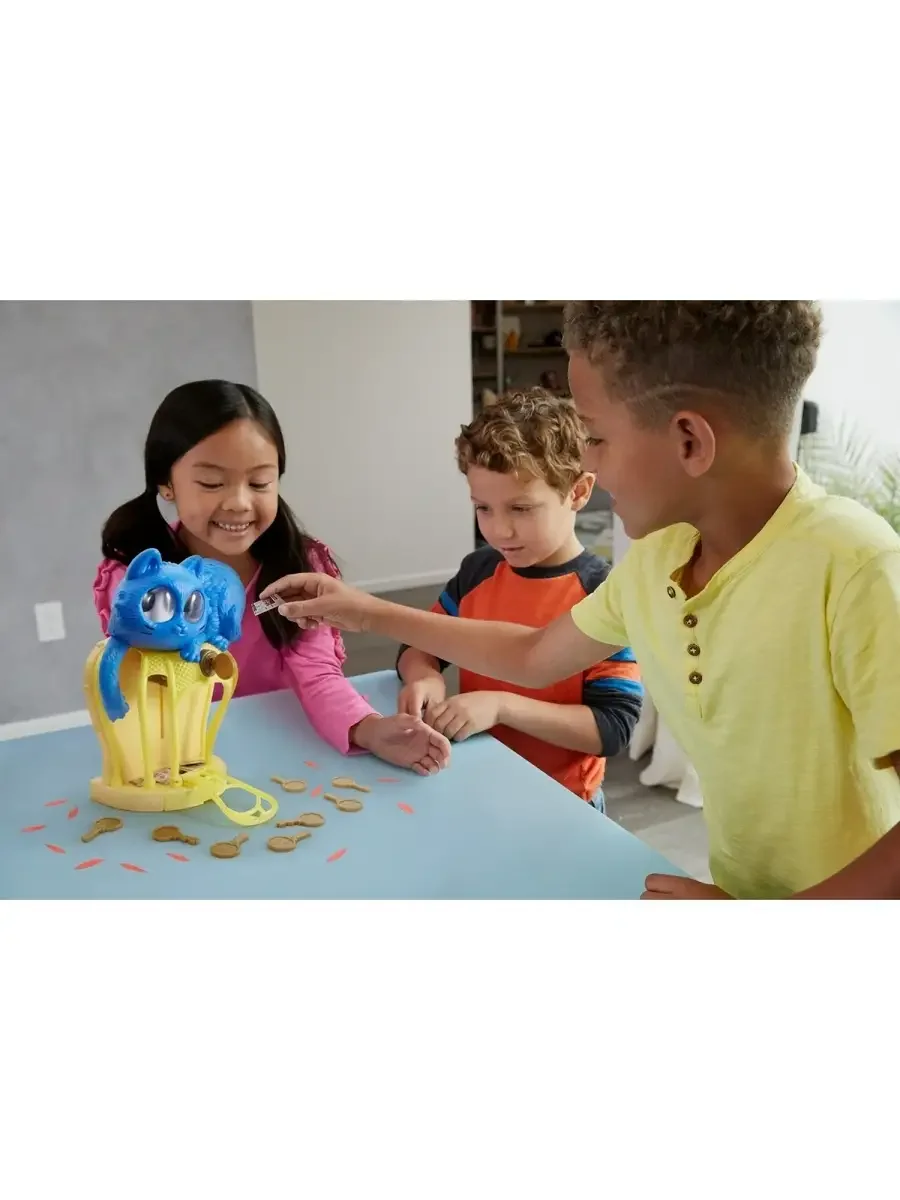 Настольная игра MATTEL Летающие перья GVK24