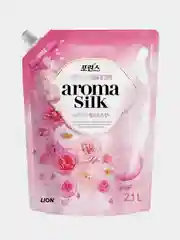 Кондиционер для белья с ароматом розы LION, 2100 г