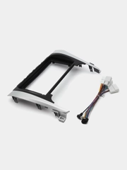 Рамка для автомагнитолы переходная 9" TOYOTA Camry 2012-2014 черный + серебро