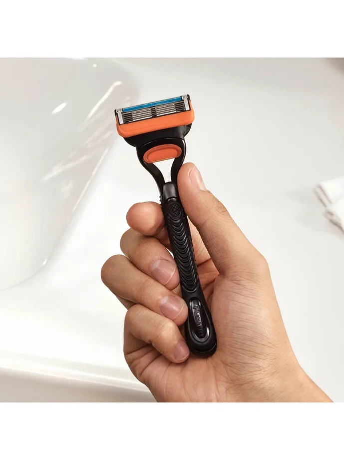 Сменные Кассеты Gillette Fusion5 Для Мужской Бритвы, 2 шт., с 5 лезвиями, c точным триммером для труднодоступных мест
