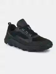 Кроссовки