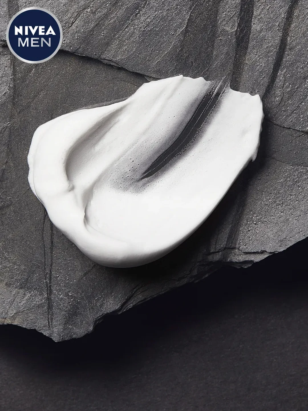 Пена для бритья восстанавливающая NIVEA MEN, для чувствительной кожи, без спирта, 200 мл