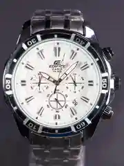 Белый часы мужские наручные Casio Edifice с хронографом