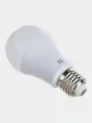 Умная лампочка Xiaomi Mi Smart LED Bulb, теплый белый