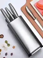 Металлическая подставка для кухонных ножей
