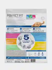 Cухой полнорационный корм PERFECT FIT™ для живущих в помещении кошек, с курицей, 1.2кг