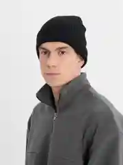 Вязаная базовая шапка