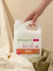 Мыло жидкое SYNERGETIC "Миндальное молочко", 2,75 л
