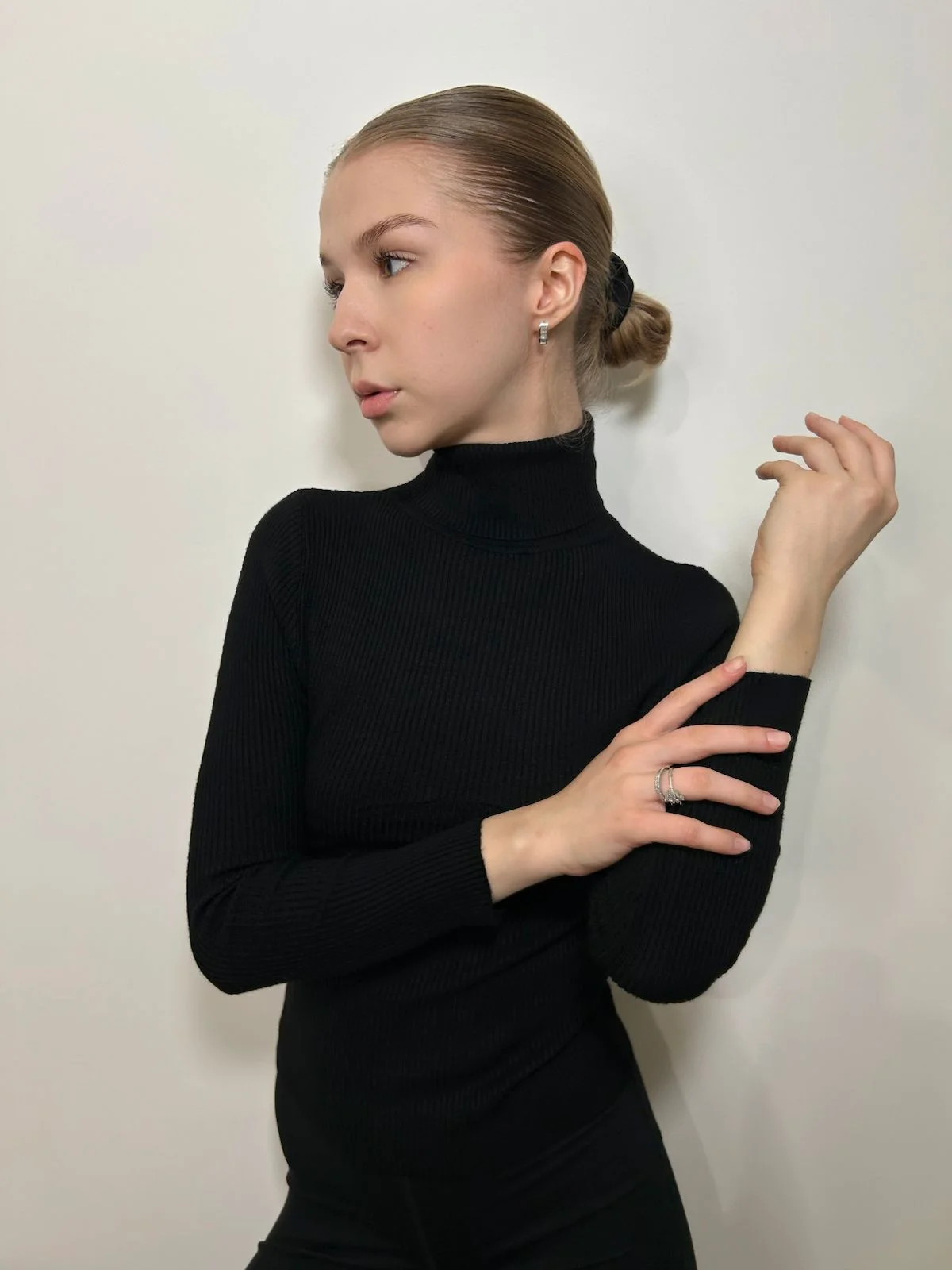 Белый водолазка женская кашемировая в рубчик