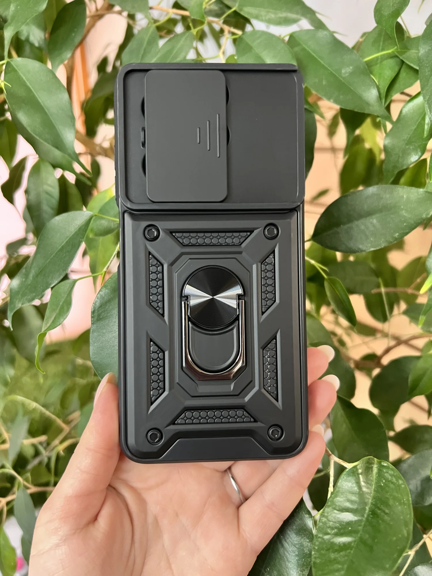 Черный чехол противоударный armors для Tecno Spark GO 2024 и Spark 20 и Spark 20C и Pop 8