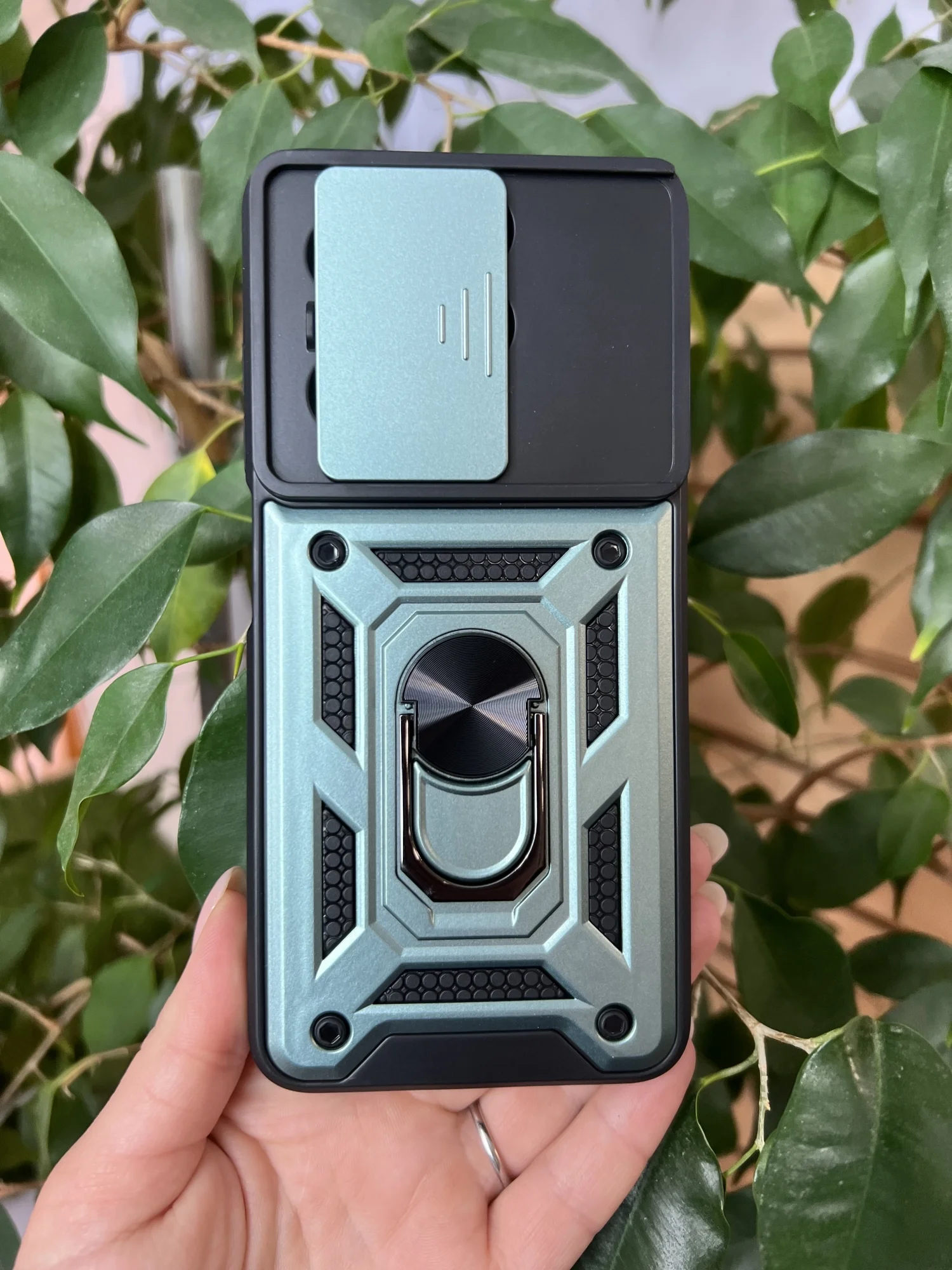Зеленый чехол противоударный armors для Tecno Spark GO 2024 и Spark 20 и Spark 20C и Pop 8