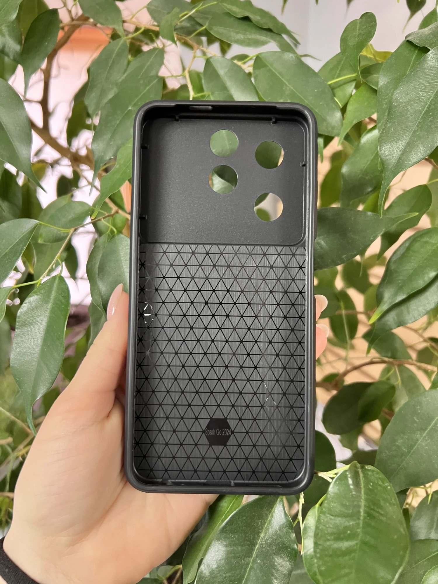 Серебряный чехол противоударный armors для Tecno Spark GO 2024 и Spark 20 и Spark 20C и Pop 8