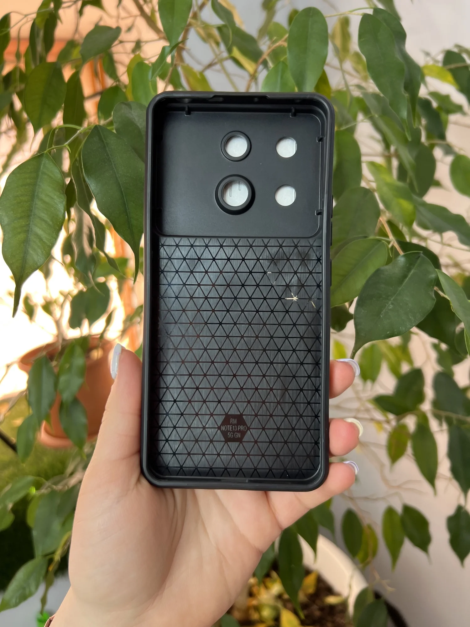 Серебряный чехол противоударный armors для Xiaomi Poco X6 5G и Xiaomi Redmi Note 13 Pro 5G