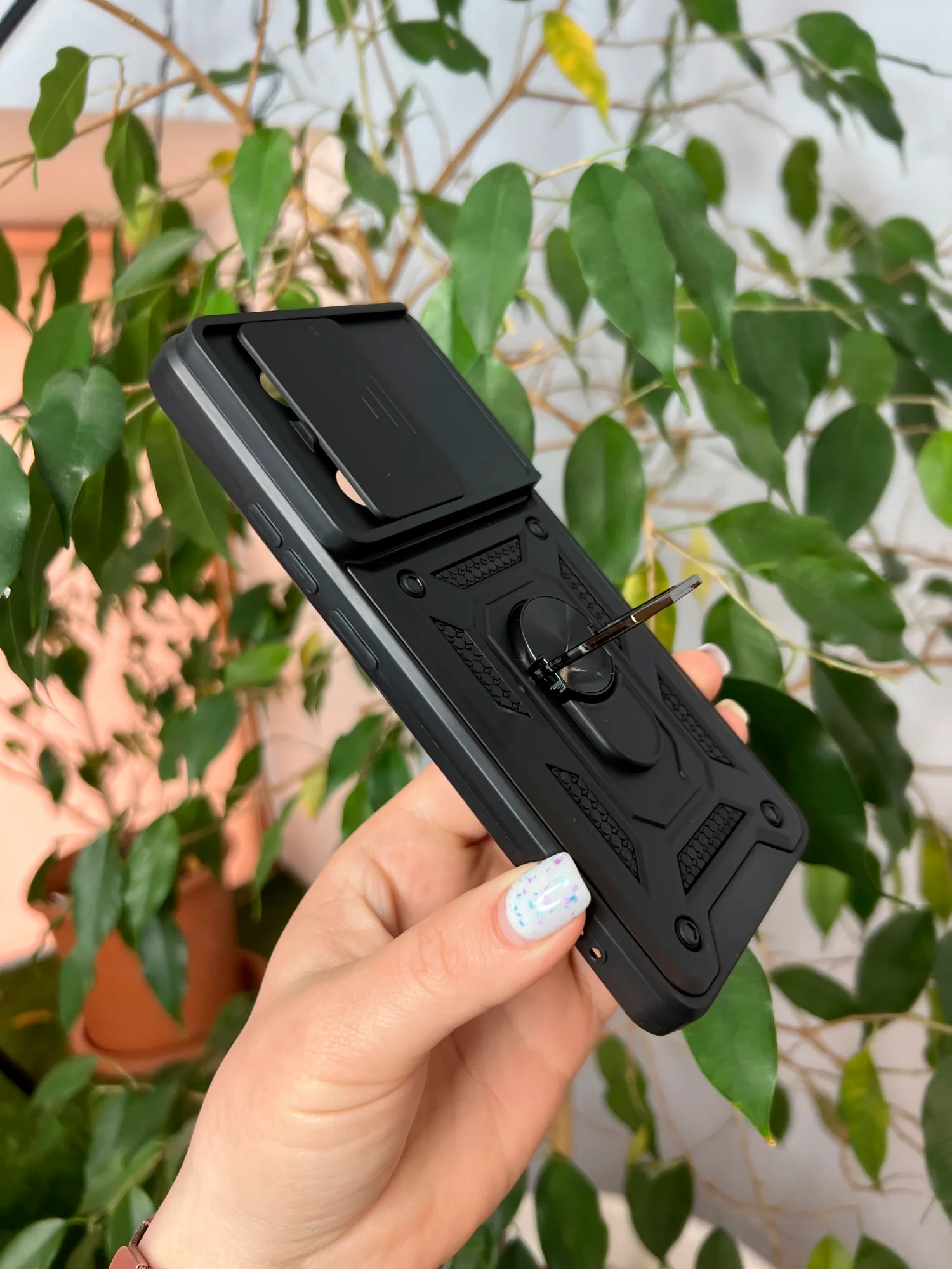 Черный чехол противоударный для Xiaomi Redmi Note 13 Pro 4G и Poco M6 Pro 4G
