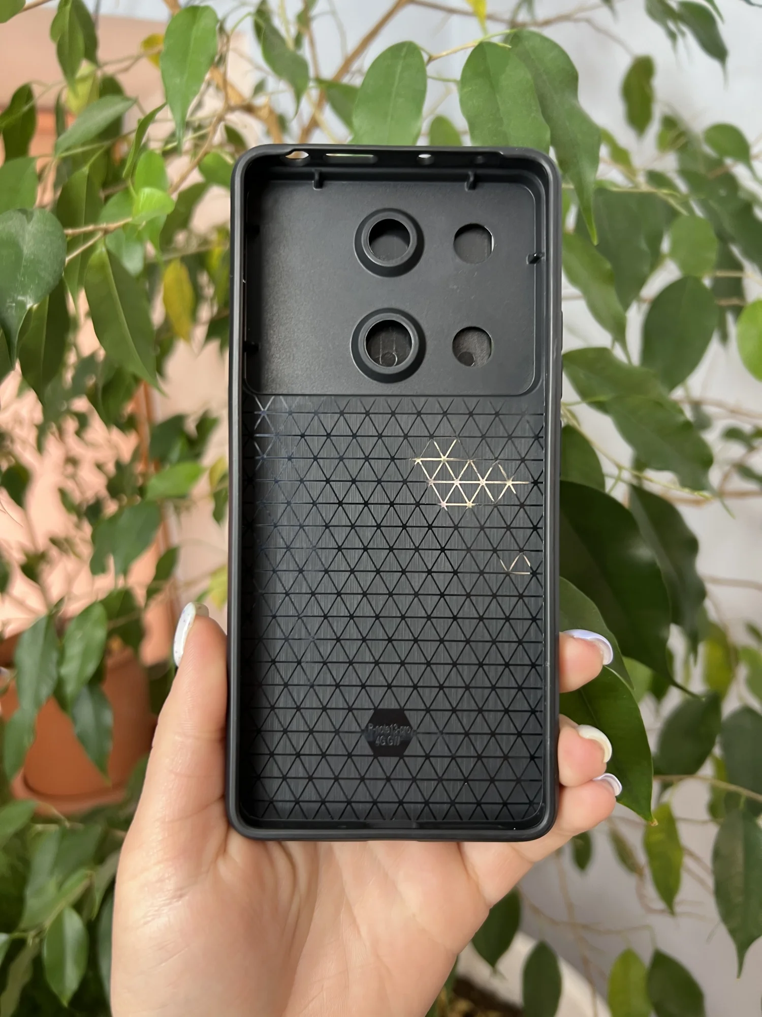 Черный чехол противоударный для Xiaomi Redmi Note 13 Pro 4G и Poco M6 Pro 4G